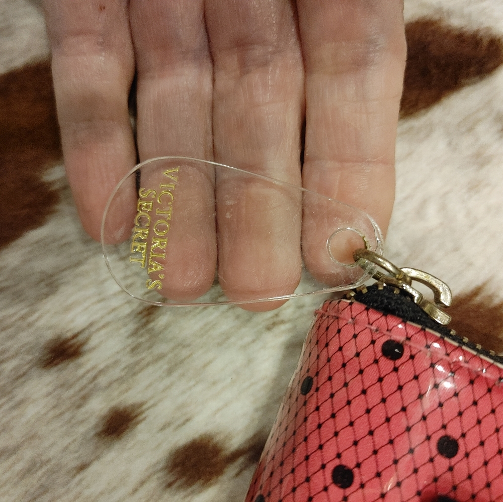 VICTORIA'S SECRET MAKEUP BRUSH WRISTLET AND CCARD WRISTLET BUNDLE - Picture 3 of 11